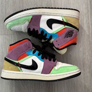 ✨Woman Jordan’s Size 7✨